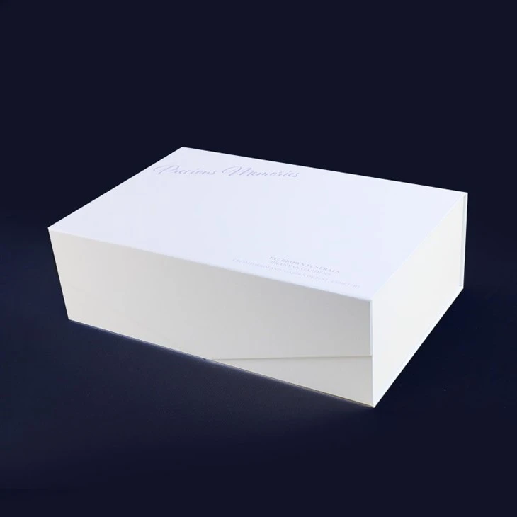 White Foldable Boxes